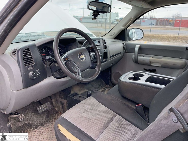 2008-chevrolet-silverado-1500-image-11