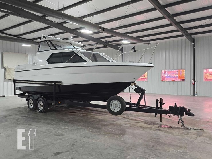 trailer-mounted-boat-image-2