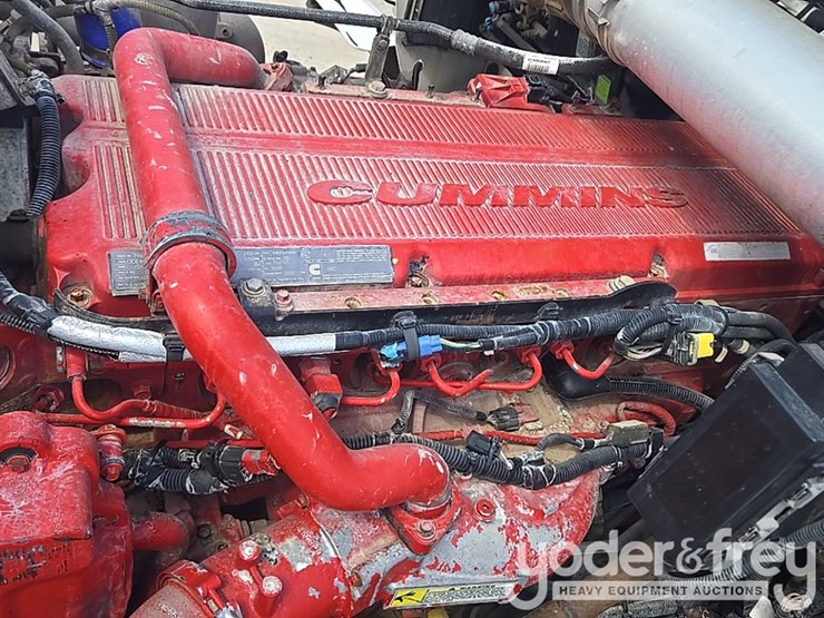 2014-kenworth-t880-image-91