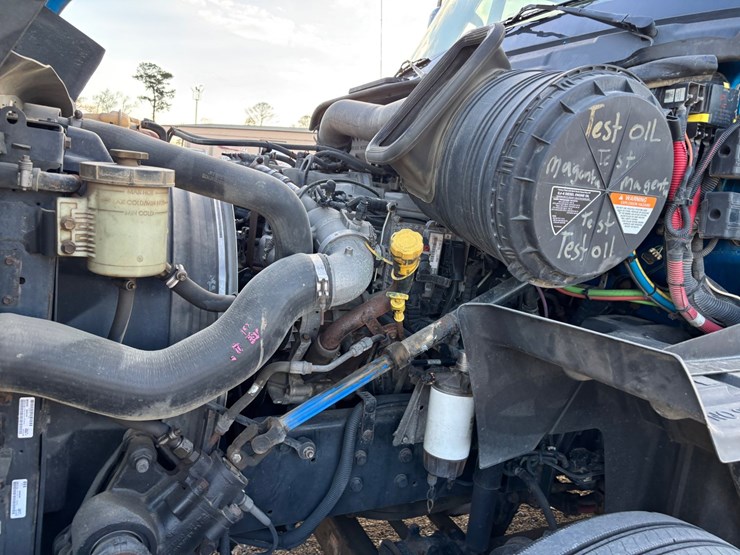 2015-international-prostar-image-11