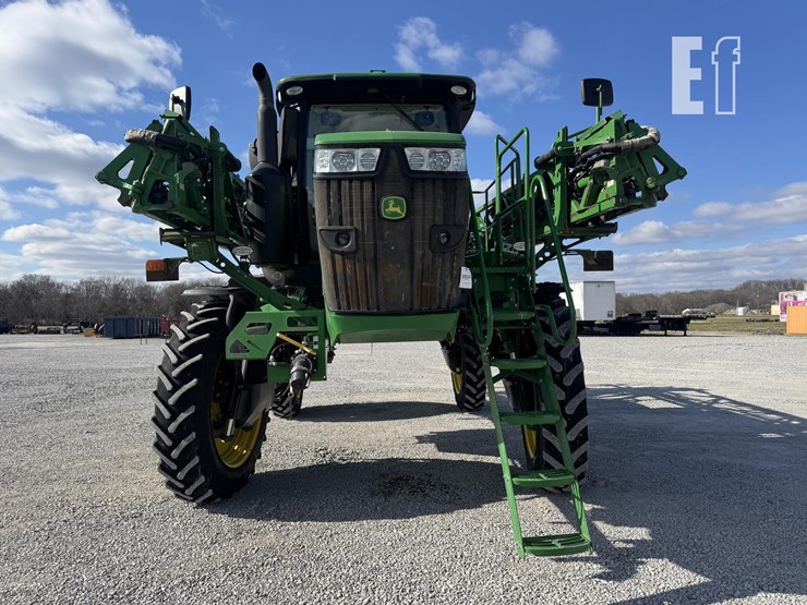 2019-john-deere-r4038-image-2