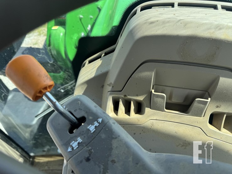 2024-john-deere-6155m-image-18