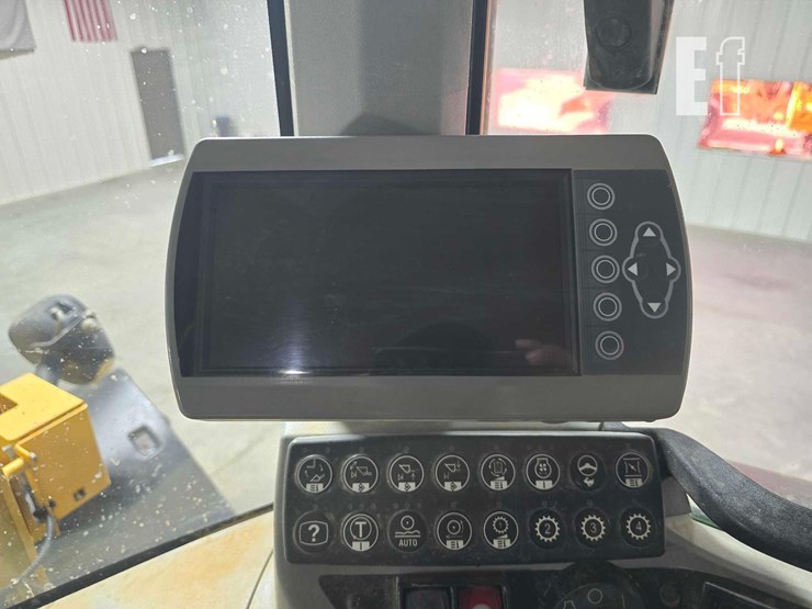 2014-caterpillar-924k-image-21