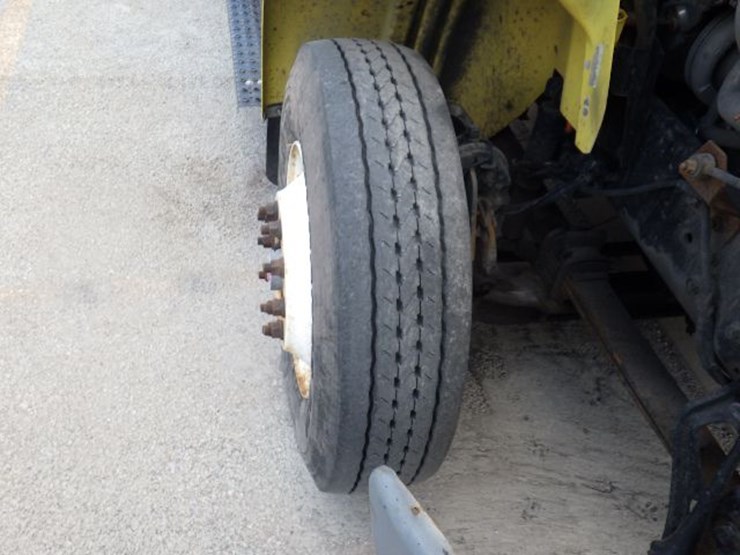 2016-international-8600-image-21