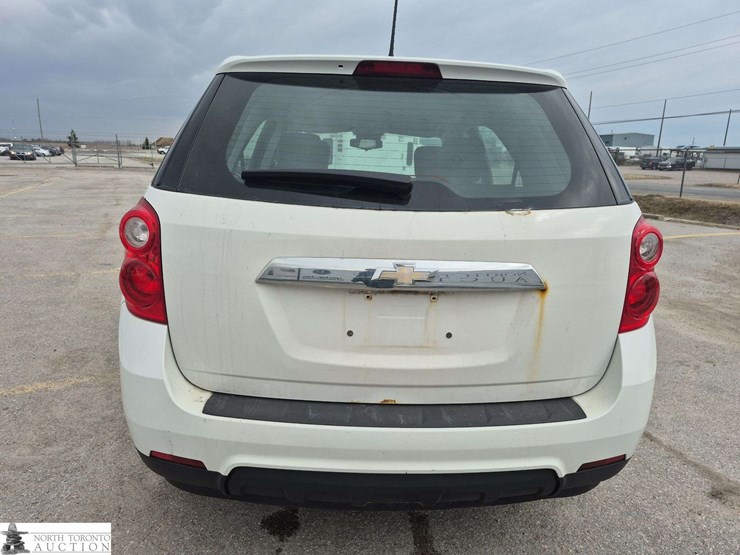 2013-chevrolet-equinox-image-6