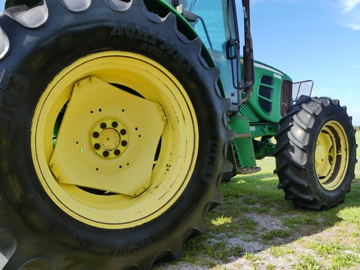 2011-john-deere-6430-image-8