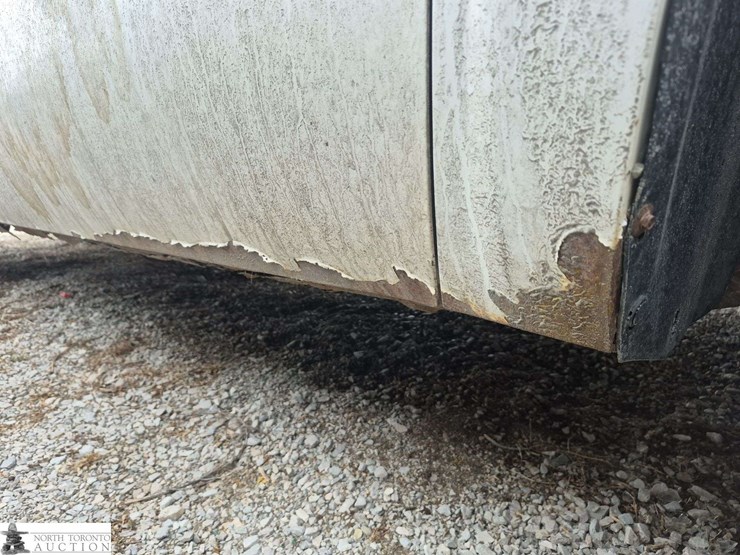 2013-chevrolet-silverado-1500-image-32