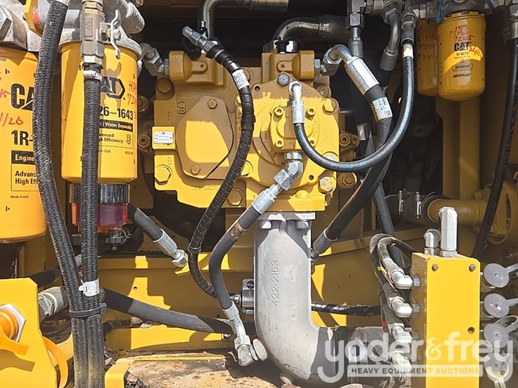 2017-caterpillar-336fl-image-54