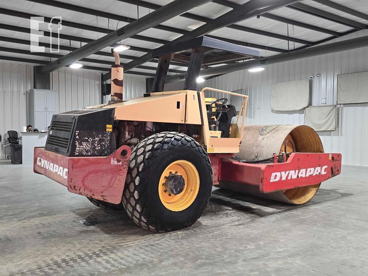 2007-dynapac-ca250d-image-3