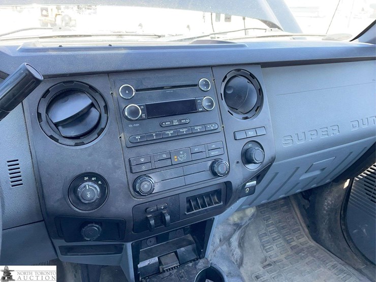 2015-ford-f250-image-13