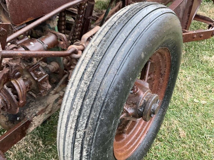 john-deere-binder-image-21