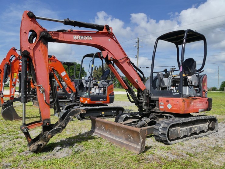 2018-kubota-kx033-4-image-1