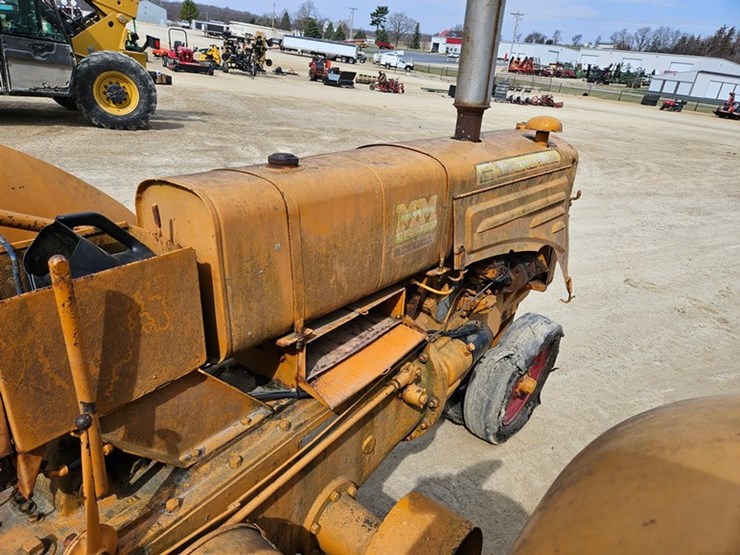 minneapolis-moline-z-image-29