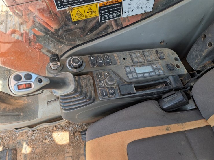 doosan-dx225-lc-3-image-23