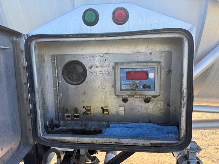 2013-profab-200bbl-crude-tanker-image-10