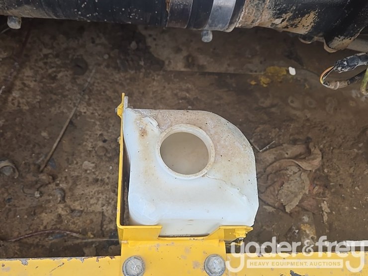 2015-komatsu-pc490-lc-11-image-53