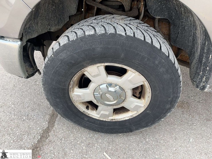 2013-ford-f150-image-25