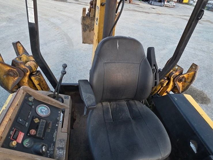 1995-john-deere-310d-image-54