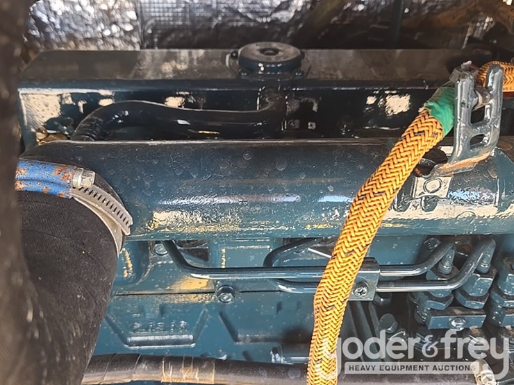 2018-caterpillar-305.5-image-65