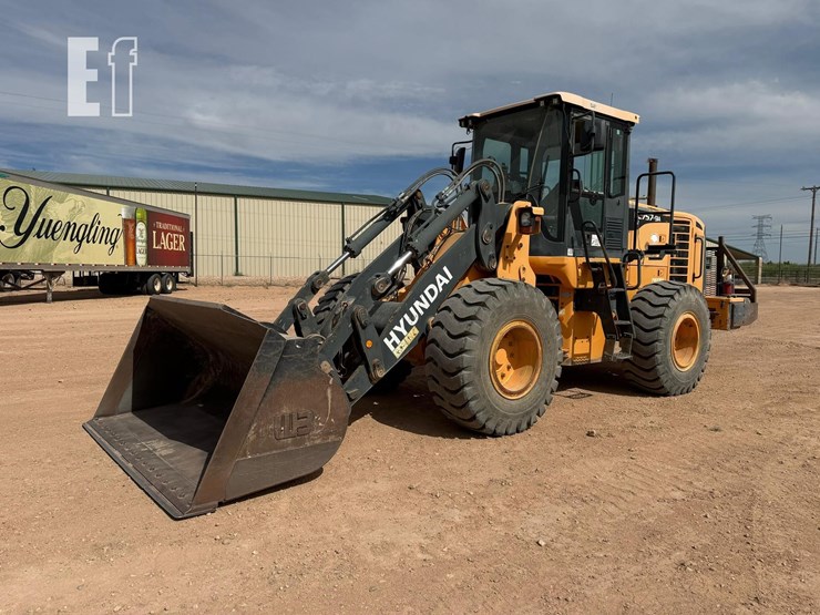 2014-hyundai-hl757tm-9a-image-1