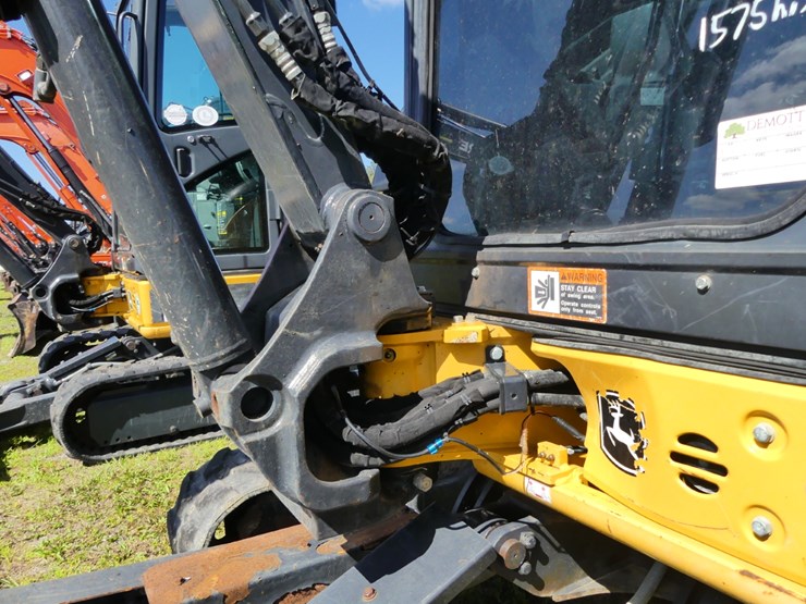 2019-deere-35g-image-11