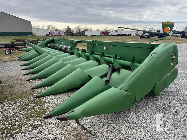 2018-john-deere-712c-image-1