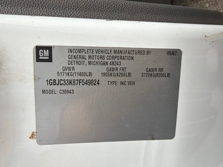 2007-chevrolet-3500hd-image-19