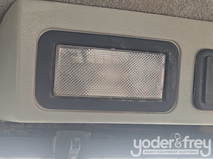 2021-caterpillar-289d3-image-88