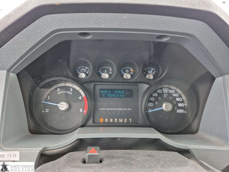 2011-ford-f550-image-12