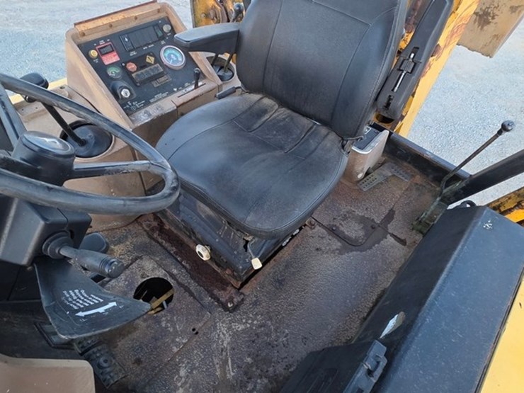 1995-john-deere-310d-image-56