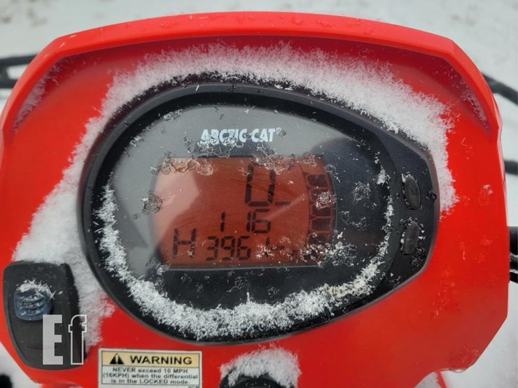 2009-caterpillar-550-image-2