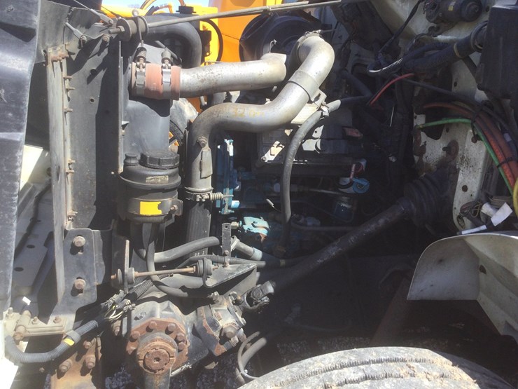 2000-international-4900-image-14