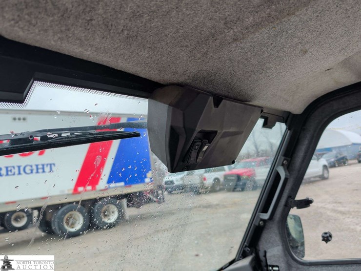 2015-polaris-ranger-image-17