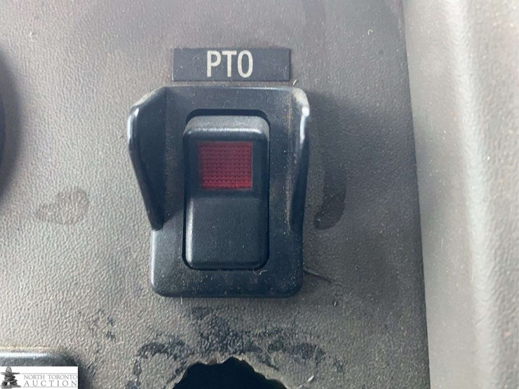 2007-sterling-acterra-image-17