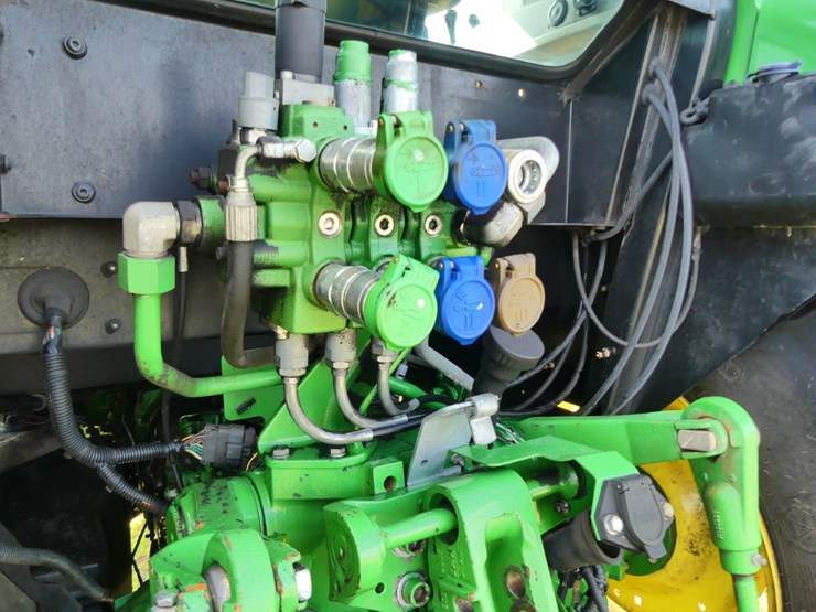 john-deere-5100e-image-6