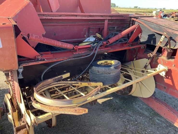 new-holland-515-image-6