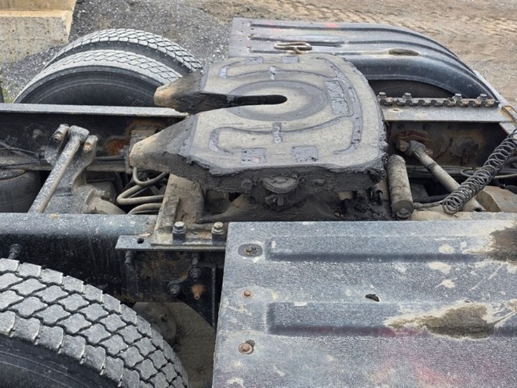 2006-international-9900-image-29