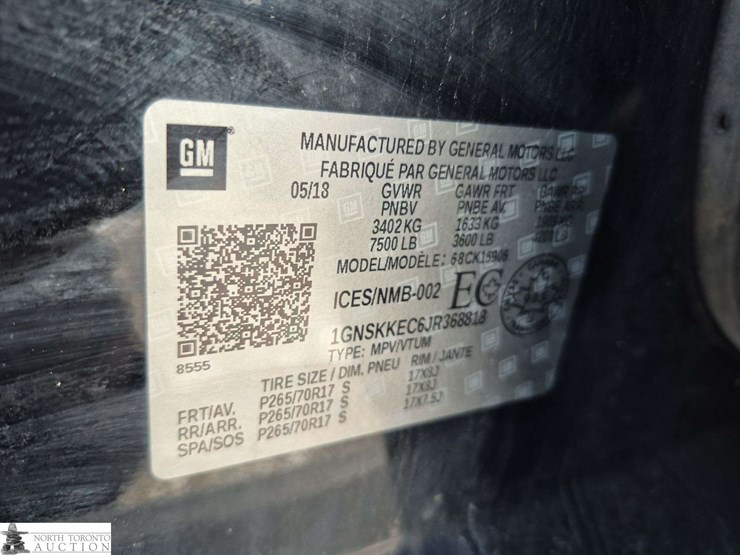 2018-chevrolet-suburban-image-11