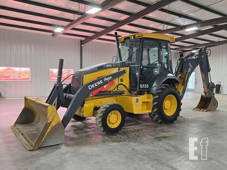 2023-deere-310-g-tier-image-1