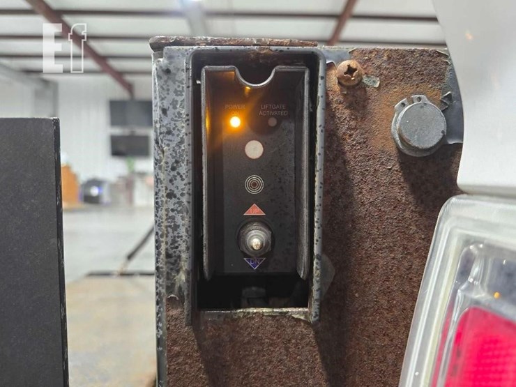 2013-ford-f150-xlt-image-14