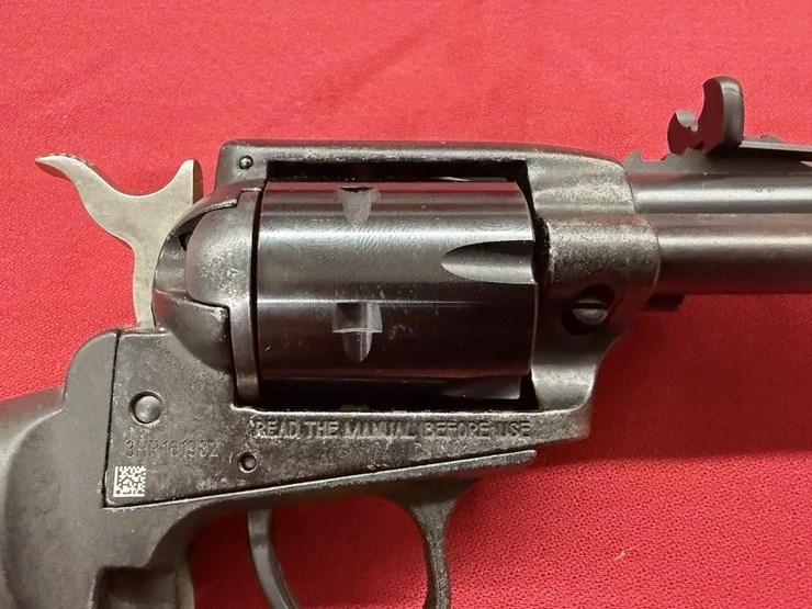 heritage-rough-rider-22lr-revolver-image-3