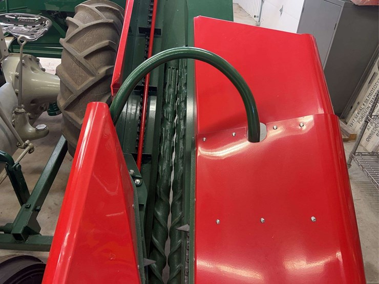 1927-fordson-with-continental-corn-picker-image-82