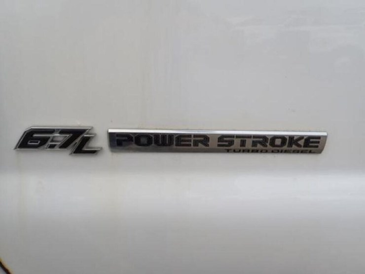 2017-ford-f750-image-23