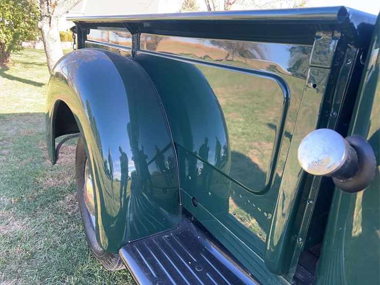 1946-ford-pickup-image-26