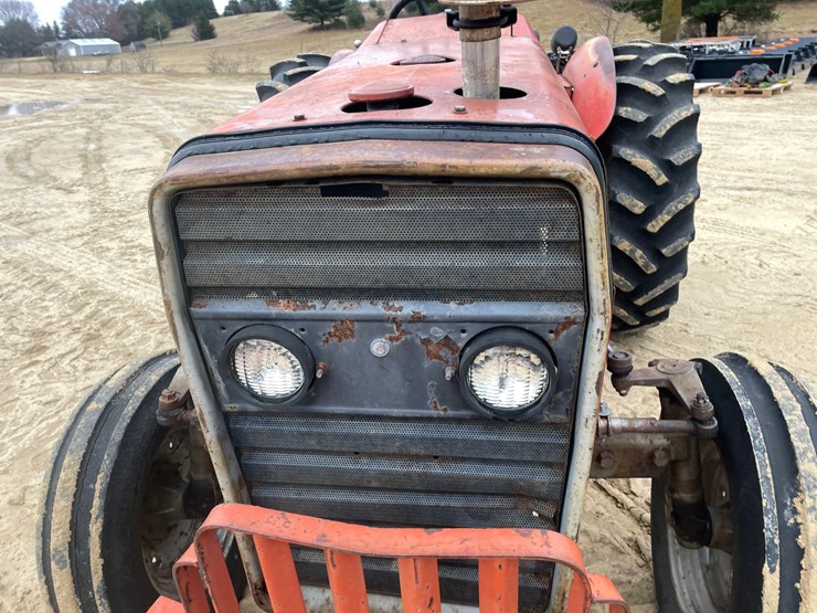 massey-ferguson-230-image-13
