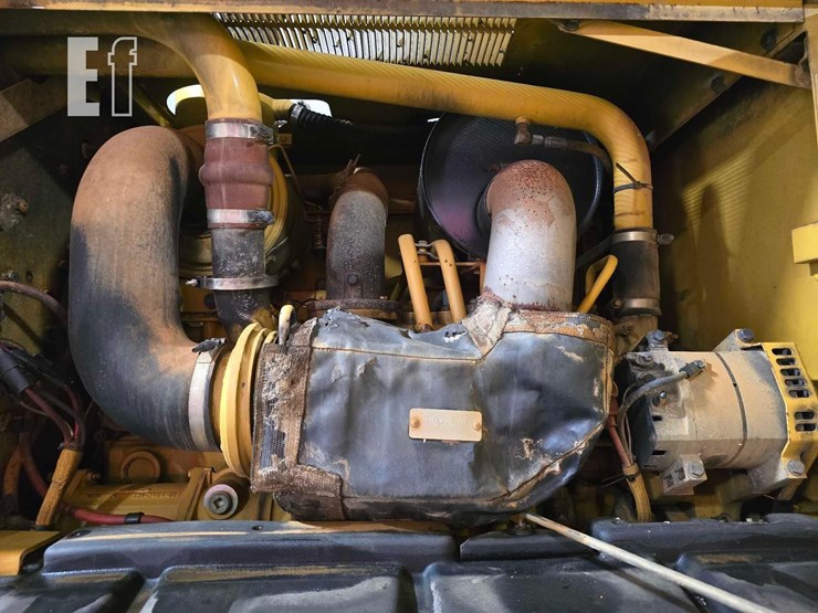 2003-caterpillar-140h-image-27