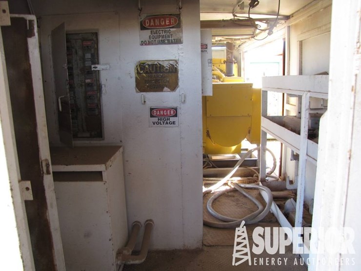 caterpillar-320-kw-image-9