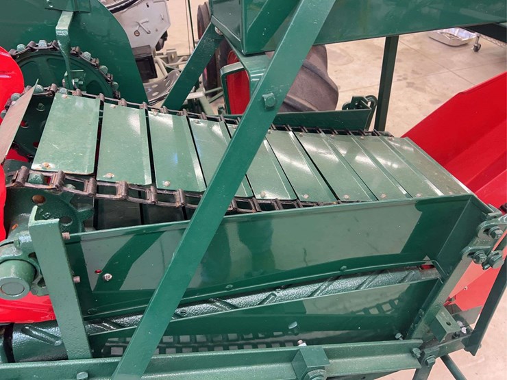 1927-fordson-with-continental-corn-picker-image-62