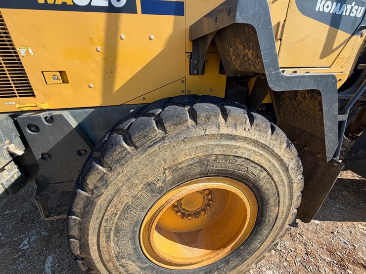 2016-komatsu-wa320-7-image-9