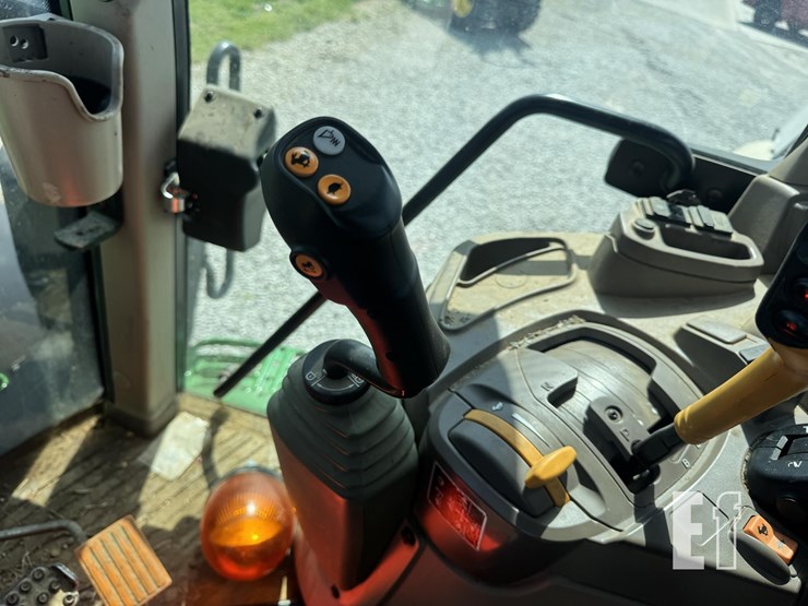 2024-john-deere-6155m-image-25